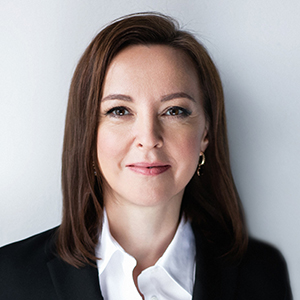 Oksana Strashna 300